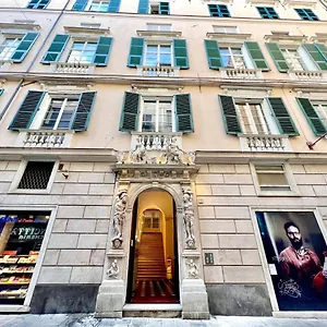 the-seven-residence.hotelitalianriviera.com/